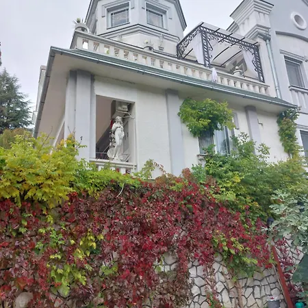 Kraljica Apartmán *