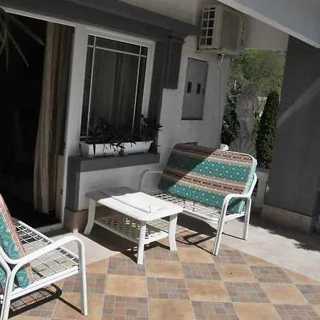 Apartment Kraljica *